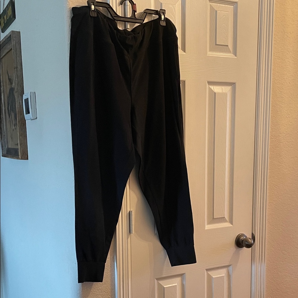 Ladies ACTV Black Pants XL